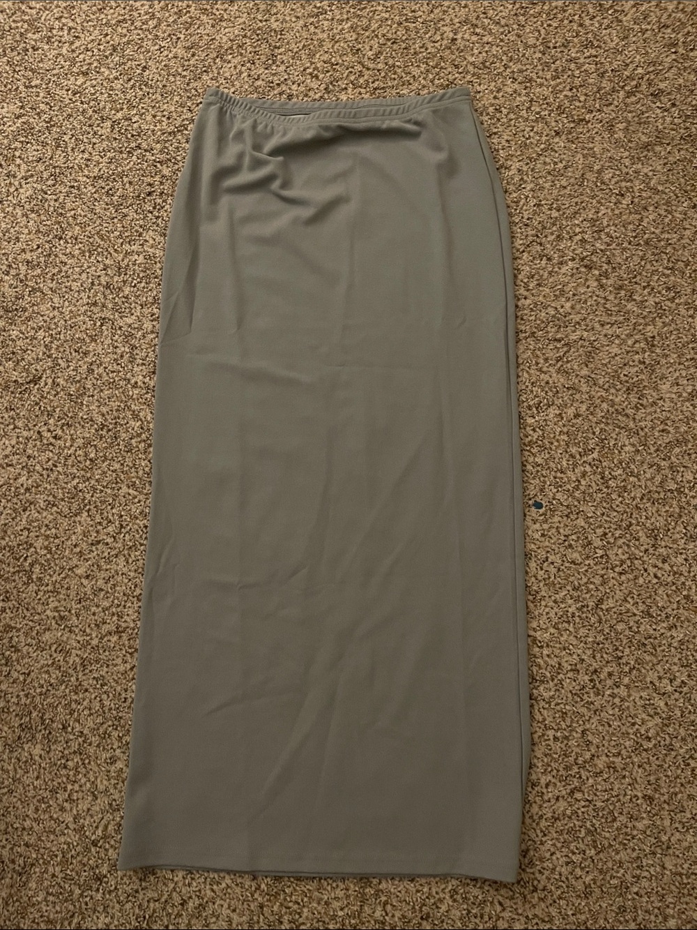 Women’s Straight Maxi Skirt in light grey